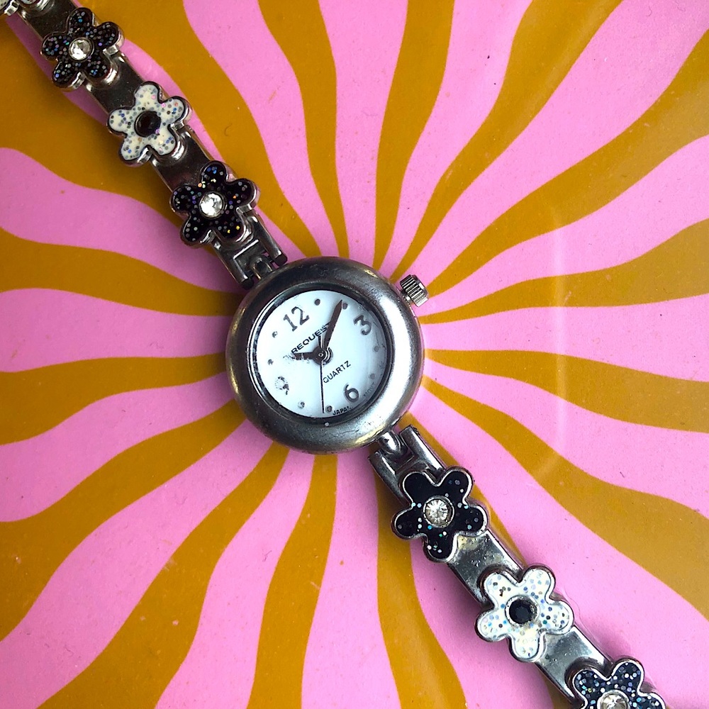 Y2K late 90s charm watch